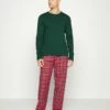 Pier One Hombre Pijama - Dark Green/red -Ofertas Pier One Tienda e8a8175a5bc34e8198695358b57a1f4e