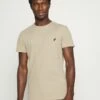 Pier One Hombre Camiseta Básica - Beige -Ofertas Pier One Tienda eafecf1ee3294cf78aa00f6c2bec4928