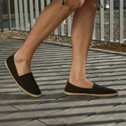 Pier One Unisexo RENA ESPADRILLE UNISEX - Alpargatas - Black -Ofertas Pier One Tienda eb96efa9c3e143cb93a1e3d28a58c715