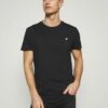 Pier One Hombre Camiseta Básica - Black -Ofertas Pier One Tienda efbc3ee78b534fd9931abbd4d9975b0d