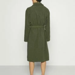 Pier One Hombre Albornoz - Khaki -Ofertas Pier One Tienda f2a5fe4328ec43debc992ddb62469631