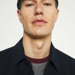 Pier One Hombre Camiseta Estampada - Grey/white/bordeaux 12 Pier One Hombre Camiseta Estampada - Grey/white/bordeaux -Ofertas Pier One Tienda f3f5d3cf052b4ed8acba2ada46fd6807