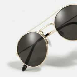 Pier One UNISEX - Gafas De Sol - Black, Unisexo -Ofertas Pier One Tienda f4bb690b67574b5595367dc690da7d34