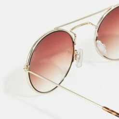 Pier One UNISEX - Gafas De Sol - Brown, Unisexo 8 Pier One UNISEX - Gafas De Sol - Brown, Unisexo -Ofertas Pier One Tienda f4eb26eefd6e4fcaaba5274e018b2214