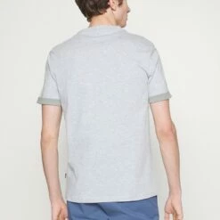 Pier One Hombre Camiseta Básica - Mottled Light Grey -Ofertas Pier One Tienda f5538d0bf26c40be944093a5238ab29b