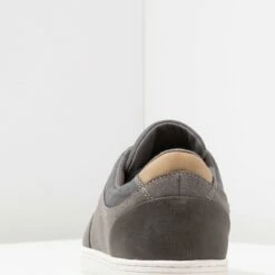 Pier One Hombre Zapatillas - Grey 11 Pier One Hombre Zapatillas - Grey -Ofertas Pier One Tienda fb9662dc79d64aeda4c7ba8366cb5fe6