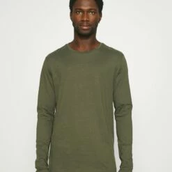 Pier One 2 PACK - Camiseta De Manga Larga - Olive/dark Blue, Hombre -Ofertas Pier One Tienda fbf130aeedee491594c388dc1fd3399d